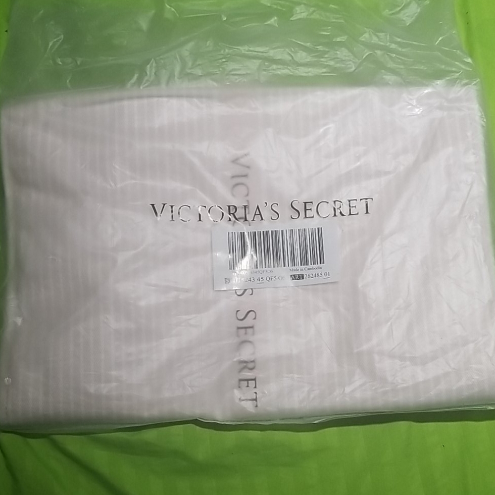 Victoria secret tote